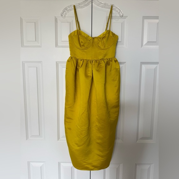 Future Collective Women's Sweetheart Bubble Satin Midi Dress Yellow XS NWT - Picture 4 of 12